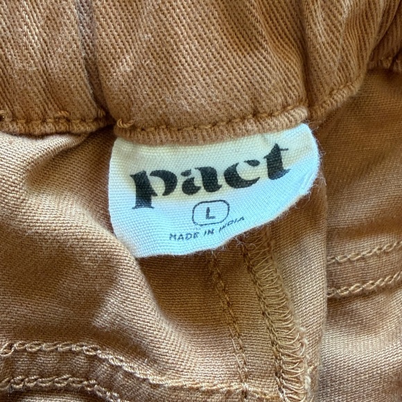 Pact Women's Stretch Twill Wide Leg Pant in Camel - Picture 5 of 6